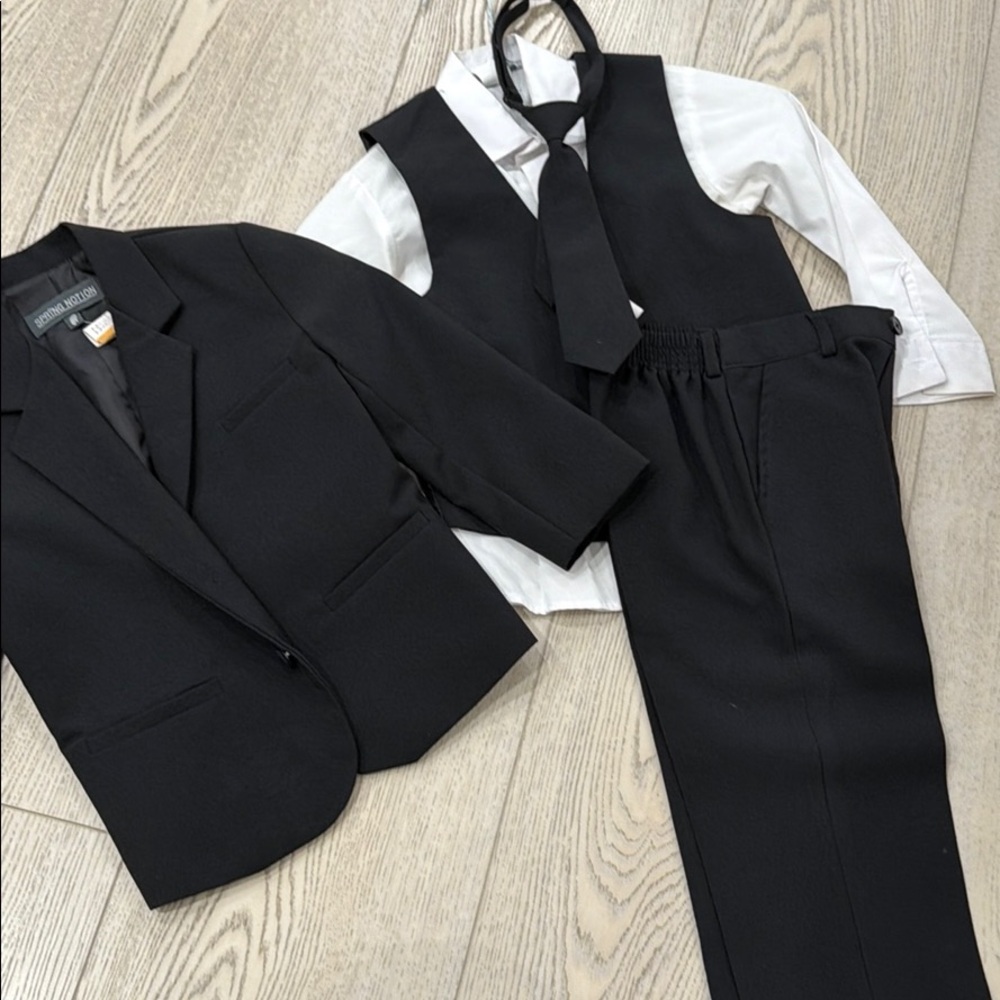 Boys suit